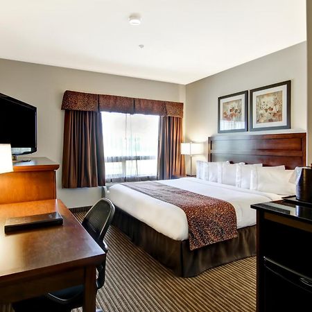Canalta Hotel Melfort Exterior photo