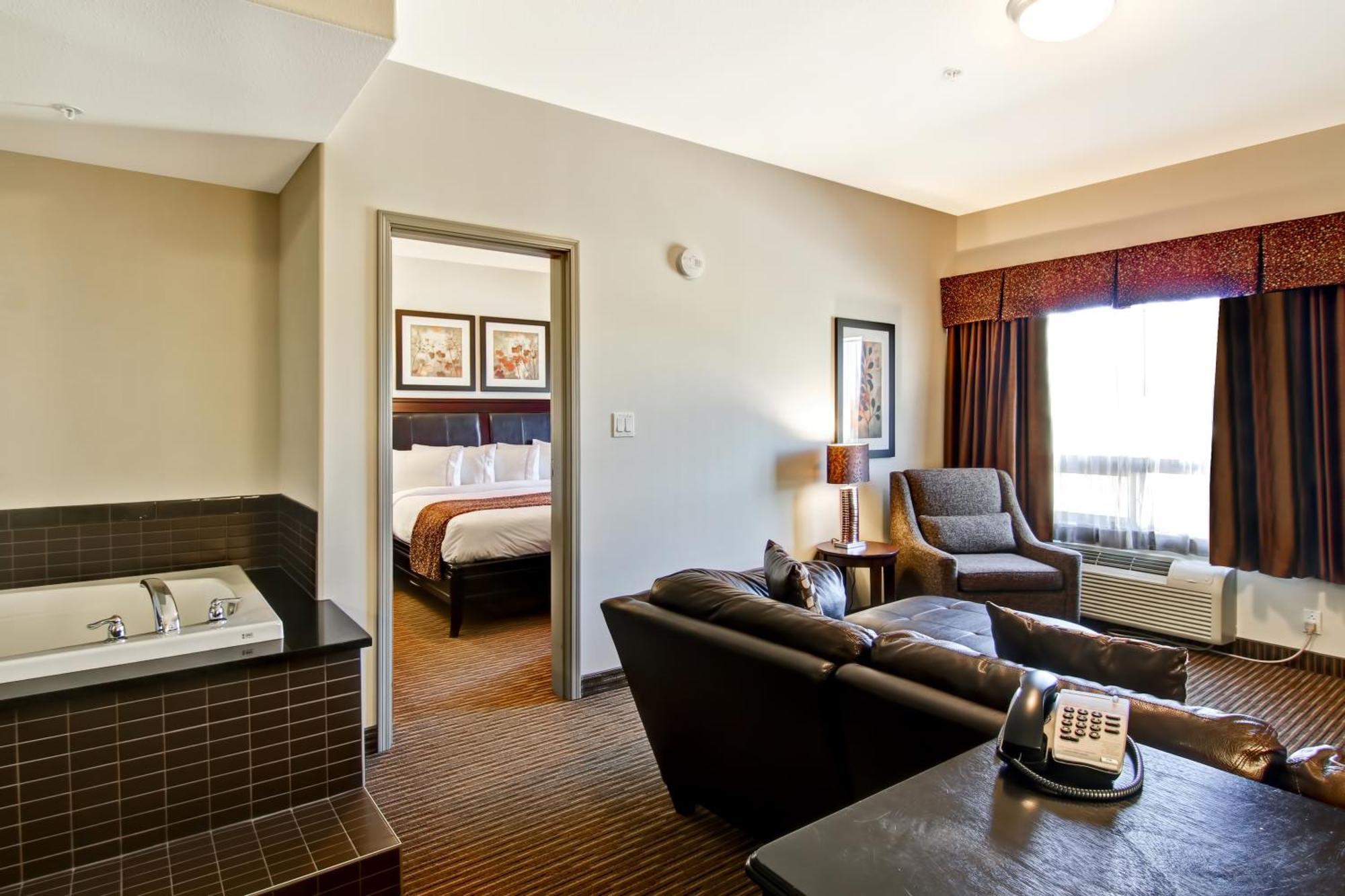Canalta Hotel Melfort Exterior photo