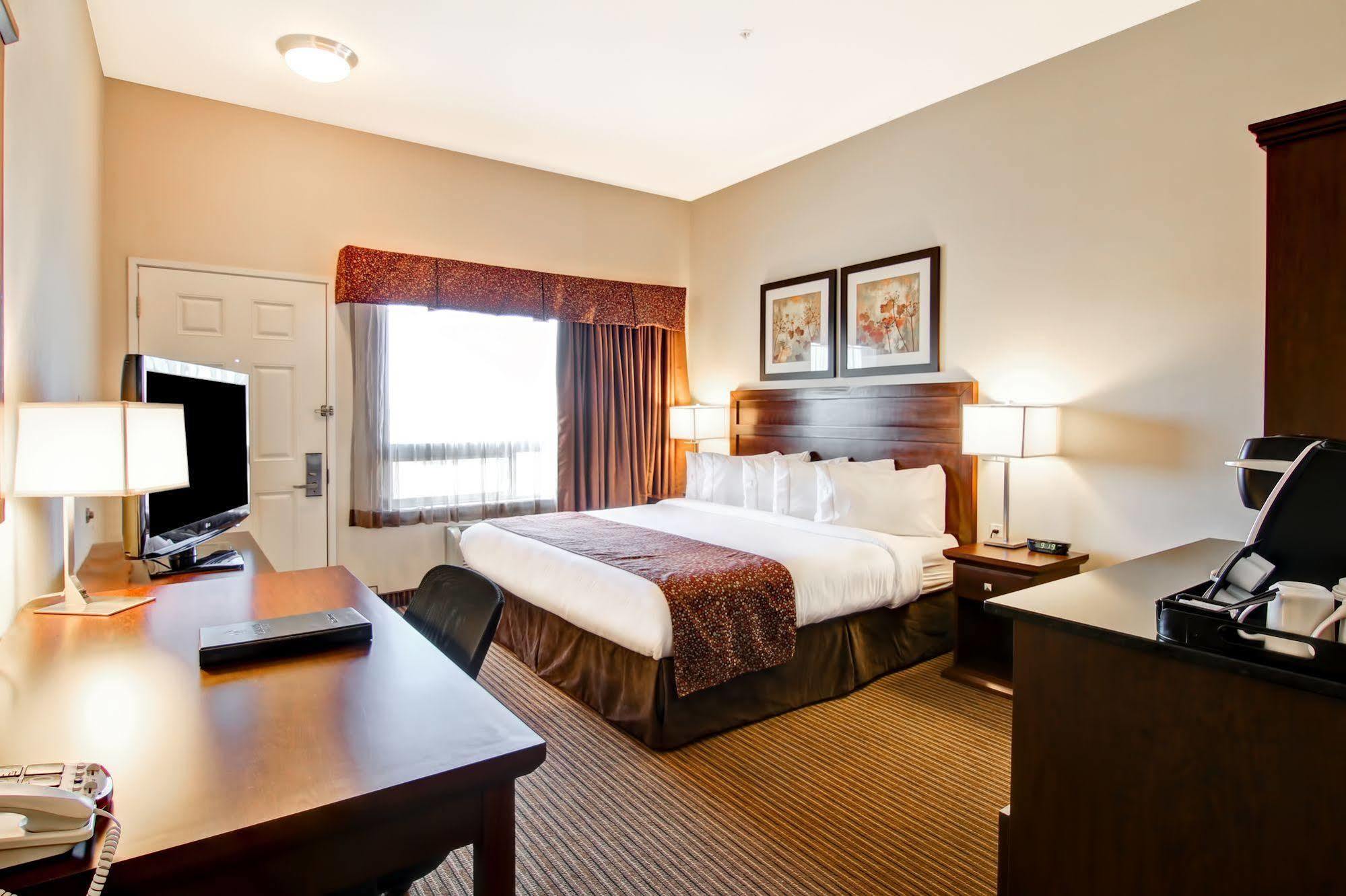 Canalta Hotel Melfort Exterior photo