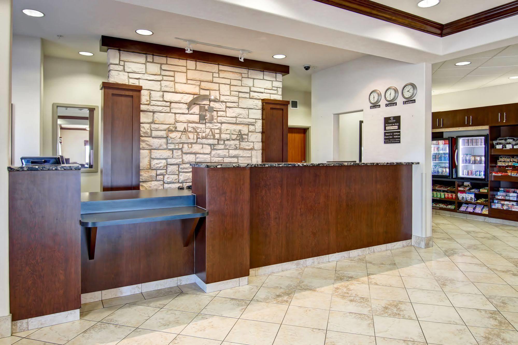 Canalta Hotel Melfort Exterior photo